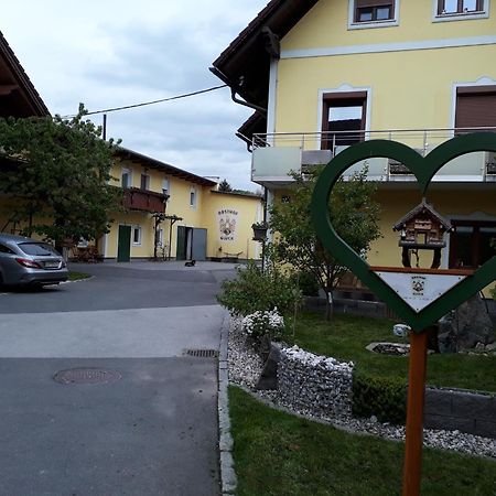 甘利特茨Obsthof Glueck住宿加早餐旅馆 外观 照片