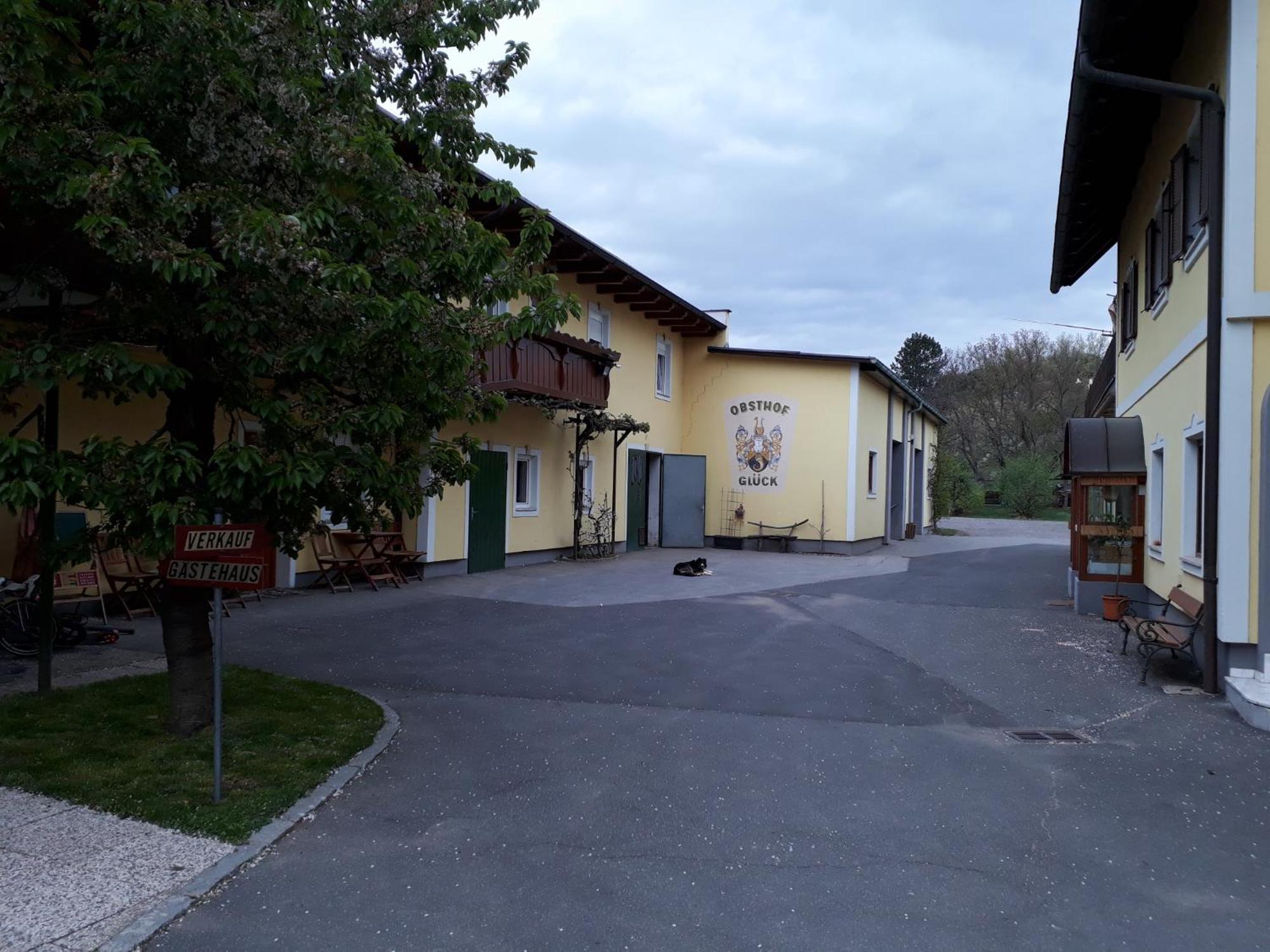 甘利特茨Obsthof Glueck住宿加早餐旅馆 外观 照片